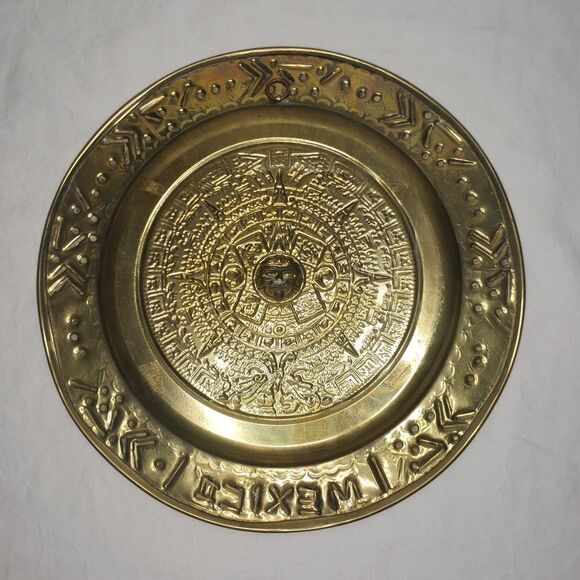 Vintage large brass decorative plate - Picture 2 of 9